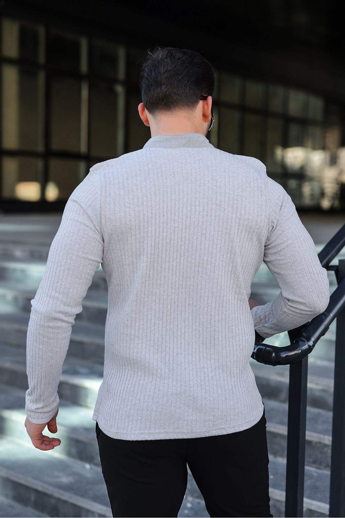 Erkek Fitilli Kumaş Hakim Yaka Düğmeli Sweat