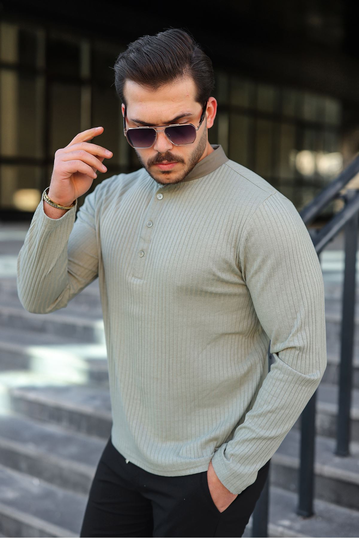 Erkek Fitilli Kumaş Hakim Yaka Düğmeli Sweat