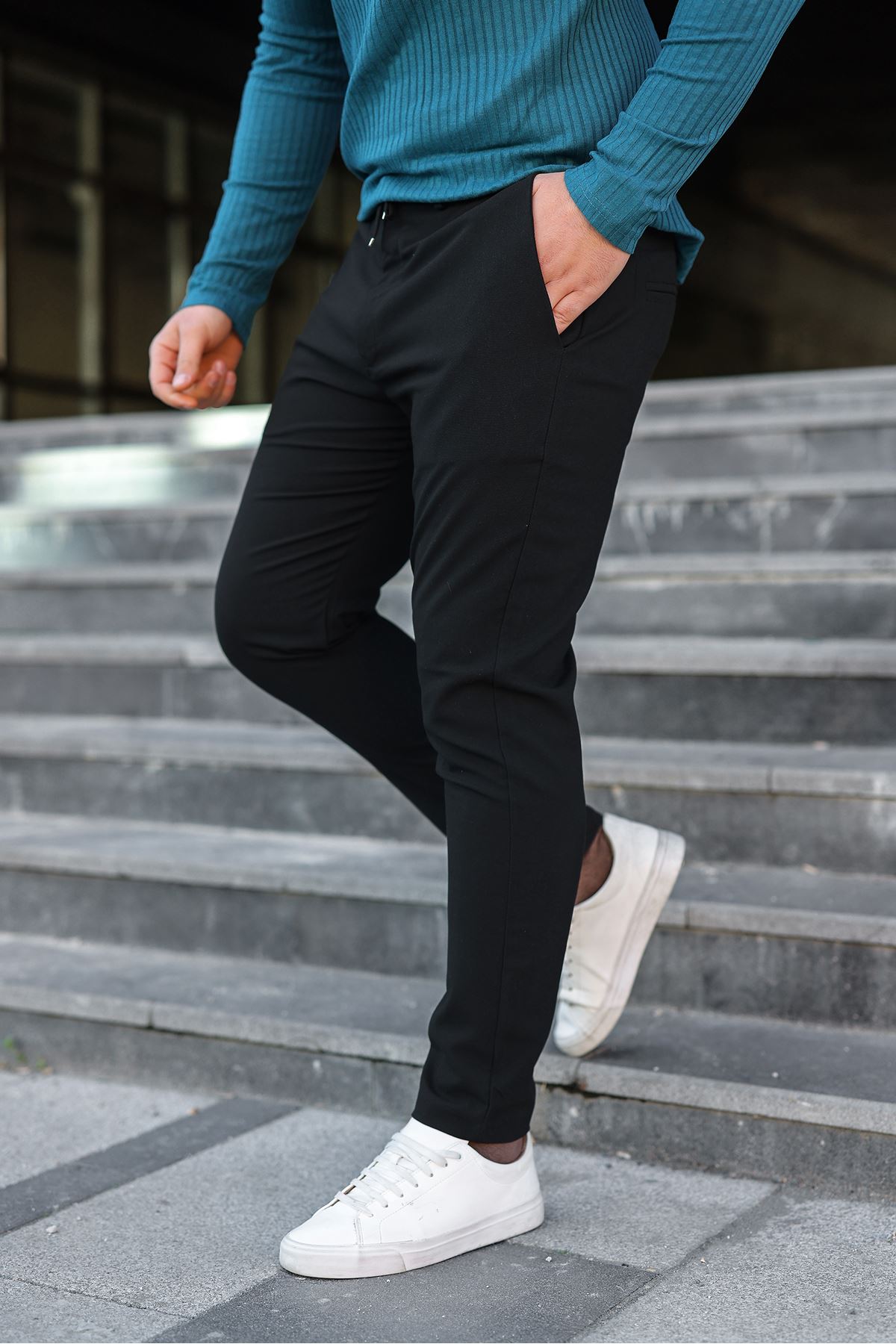 Erkek Fitilli Kumaş Polo Yaka Yarım Fermuarlı Sweat