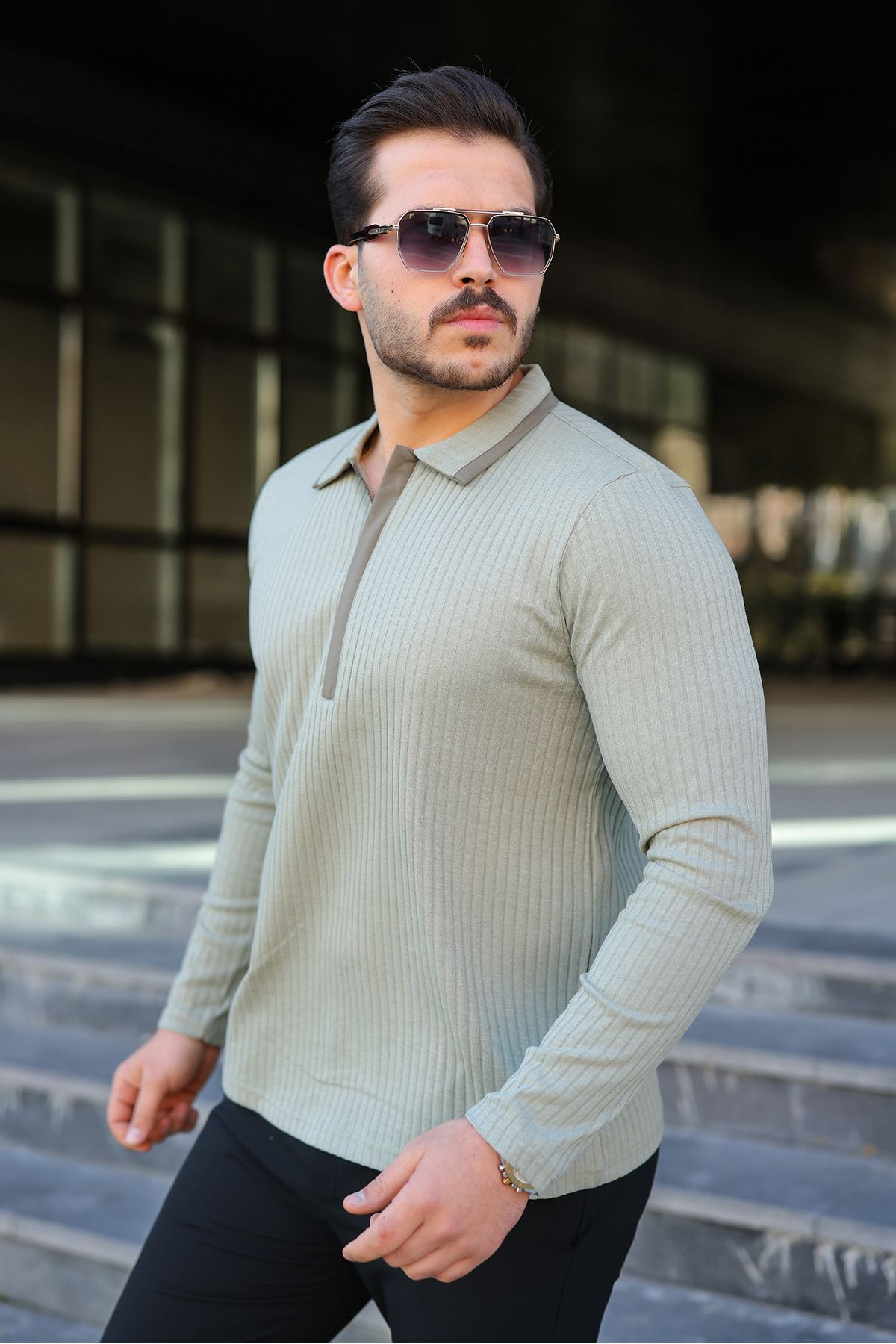 Erkek Fitilli Kumaş Polo Yaka Yarım Fermuarlı Sweat