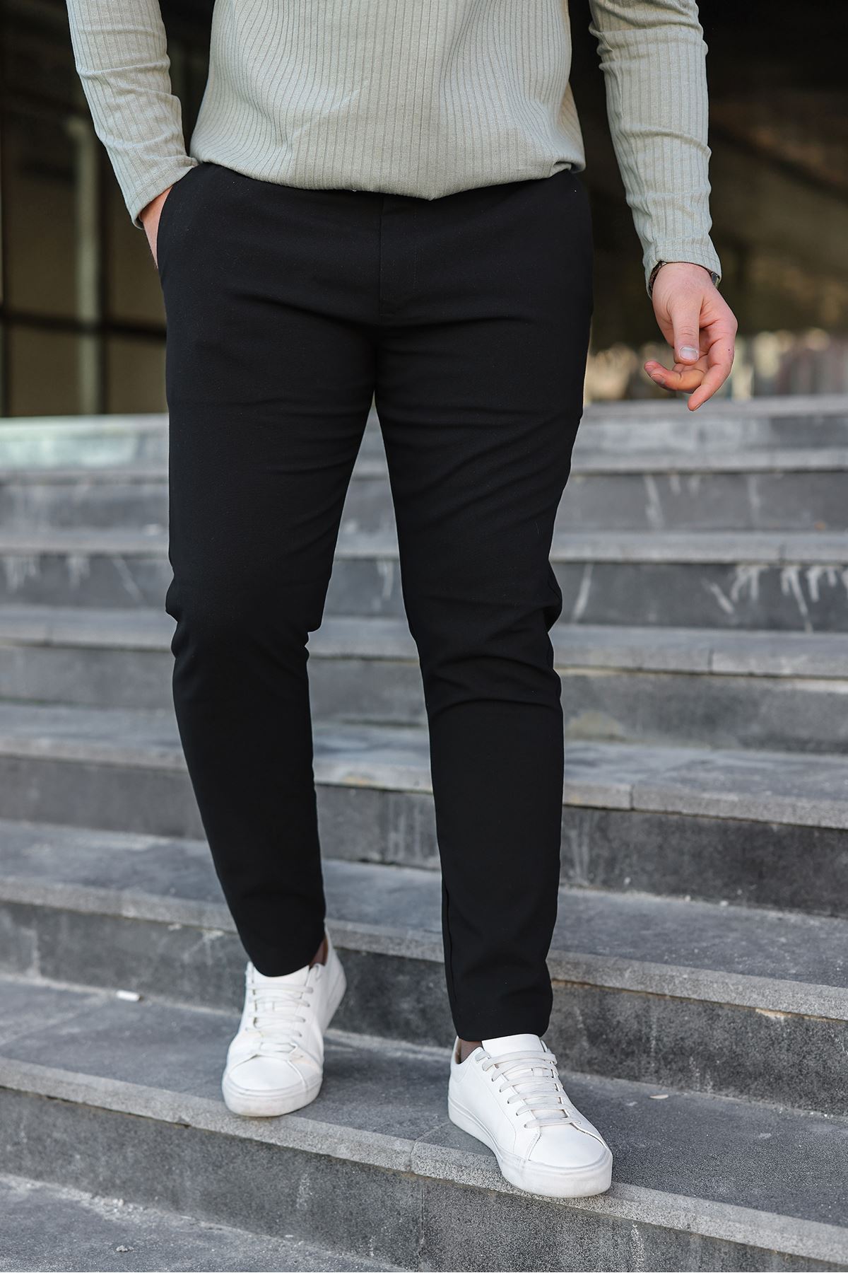 Erkek Fitilli Kumaş Polo Yaka Yarım Fermuarlı Sweat