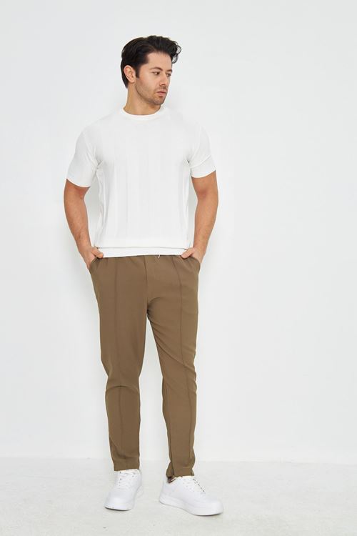 Erkek Kısa Kollu Bisiklet Yaka Düz Kabartma Desen Yaza Uygun Ve Günlük Kullanıma Şık Rahat Triko