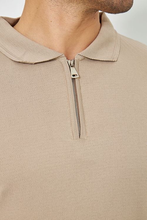 Erkek Yazlık Rahat Ve Trend Polo Yaka Ve Dikey Fermuarlı Klasik  Kısa Kollu Kazak