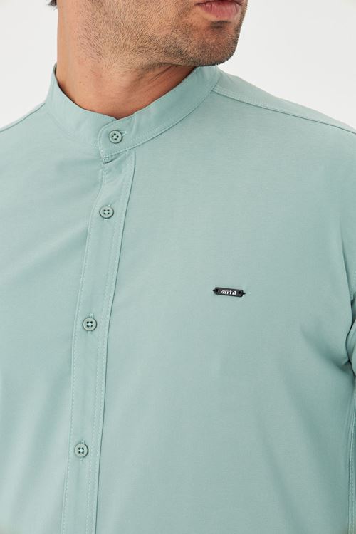 Slim Fit Hakim Yaka Erkek Gömlek Günlük Kullanıma Uygun