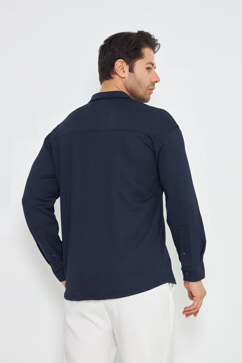 Erkek Yarım Oversize Uzun Kol Apaçi Yaka Ütü Gerektirmeyen Crep Desen Gömlek