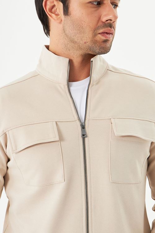 Erkek Çift Cep Kapaklı Parçalı Pike Kumaş Fermuarlı Ceket